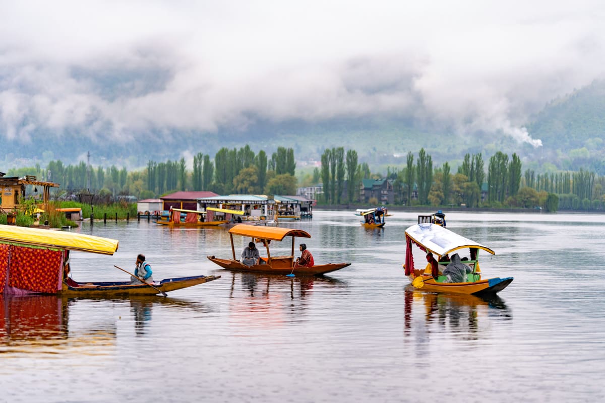 Dal Lake & Shikara ride, Srinagar, Jammu & Kashmir